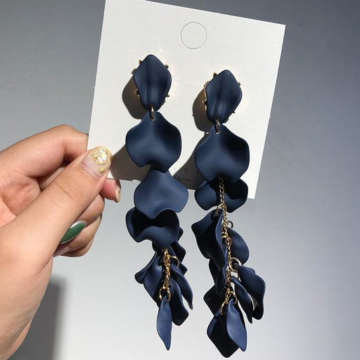 Luxury Elegant Flower Long Dangle Drop Earrings For Women In Fashion Design