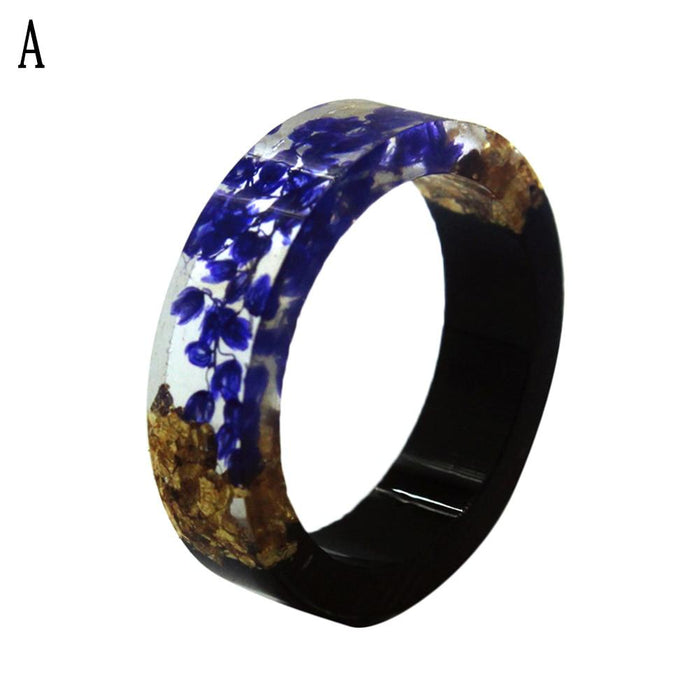 Handmade Luxury Natural Rings For Women and Men With Clear Wood Resin Ring Dried Flower Plant Decoration With Gold Paper Inside