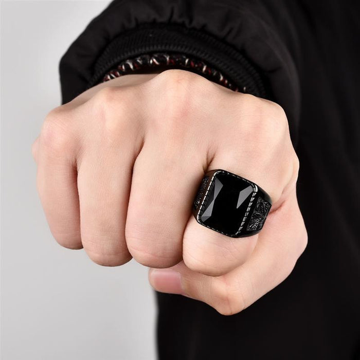 Epic King Men Hiphop Ring 316L Stainless Steel Black/Red Stone Ring Rock Fashion Jewelry For Men