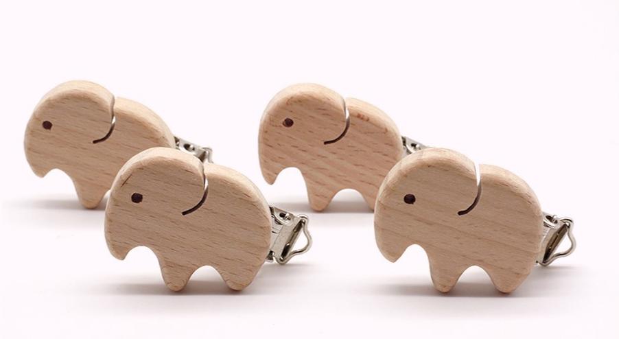 Modern Wood Naural Nipple Chain Accessories BPA Free Cute Modelling Beech Pacifier Clip Small Elephant Heart-shaped Holder for Pacifier