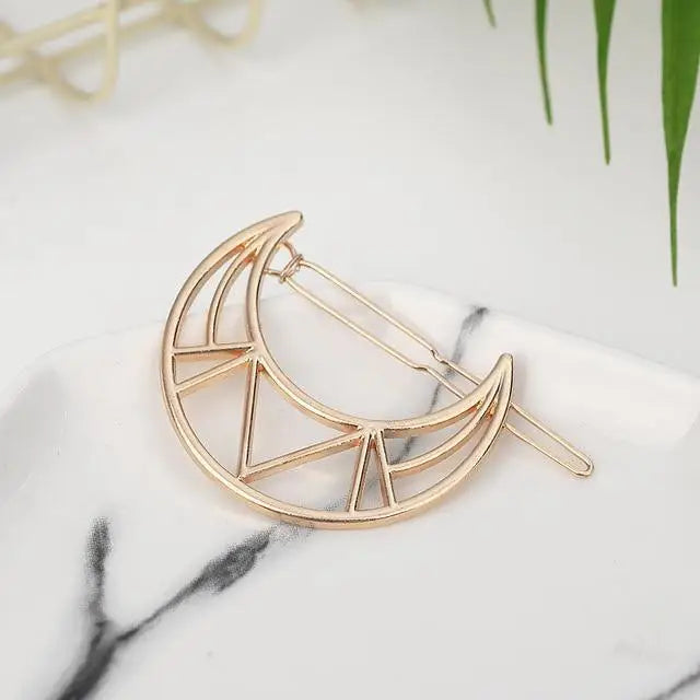 Classic Geometric Alloy Moon Circle Star Shaped Metal Women Hair Clips Trendy Various Shapes Hair Clip For Girl Cute