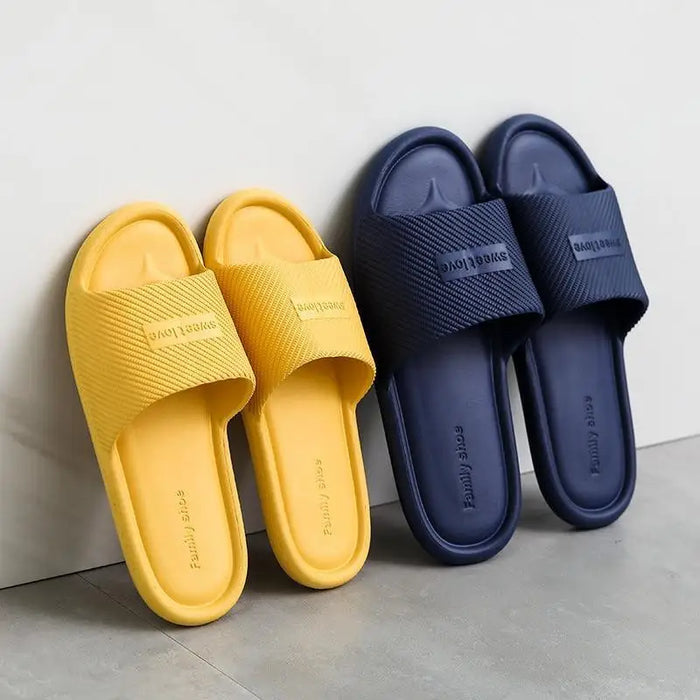 Cool New Slippers Women Summer Flip Flops Indoor Slippers Unique Design House Bathroom Non - slip Soft Flip Flops