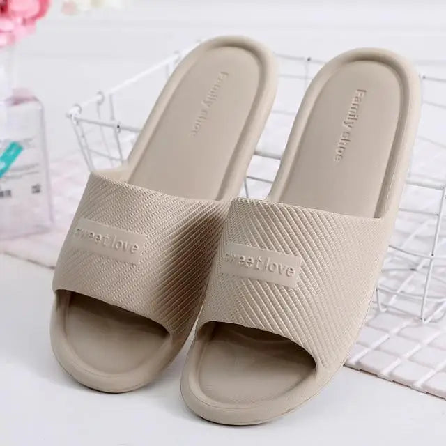 Cool New Slippers Women Summer Flip Flops Indoor Slippers Unique Design House Bathroom Non - slip Soft Flip Flops