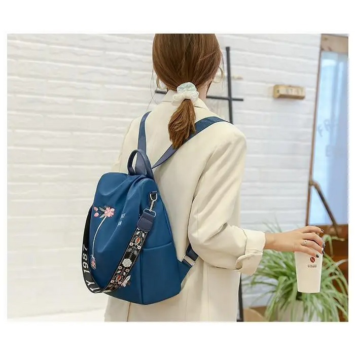 Luxurious Waterproof Women’s Backpack Fashionable Anti - theft Women Backpacks Nice Print School Bag High Quality