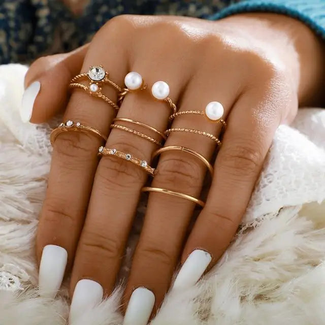 Modern Luxury Ring Set for Girls Splendid Fashionable Crystal Sun Pearl Rings Set for Women And Girls Gold Color Heart