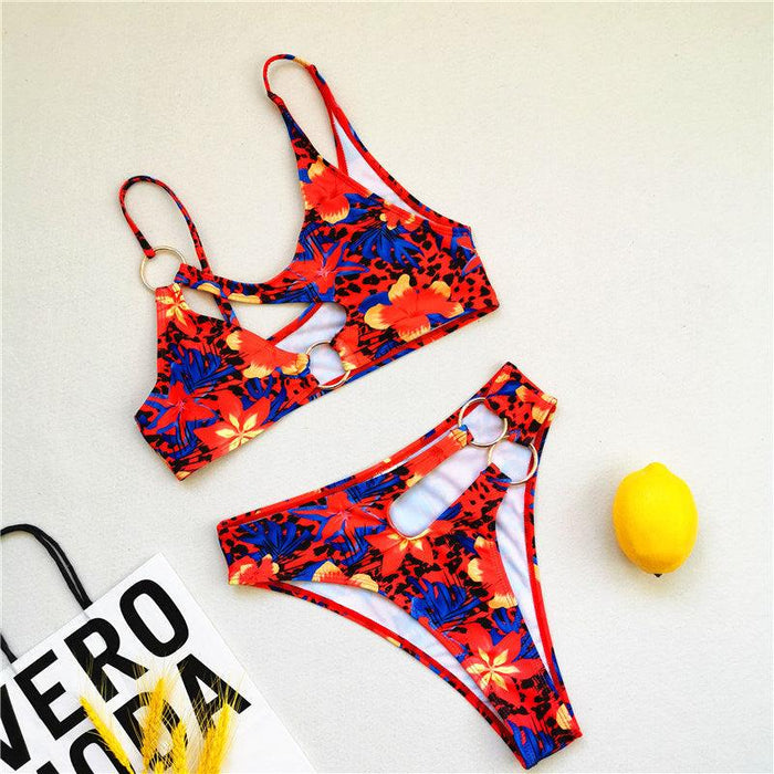 Beautiful Women Bikini Bathing Suit Cut Out Swimwear Chain Ring Swimming Suit For Women Two Piece Swimsuit Women Tight Summer Swimwear Bikini Glamorous String Bra Swimsuit Beach Wear