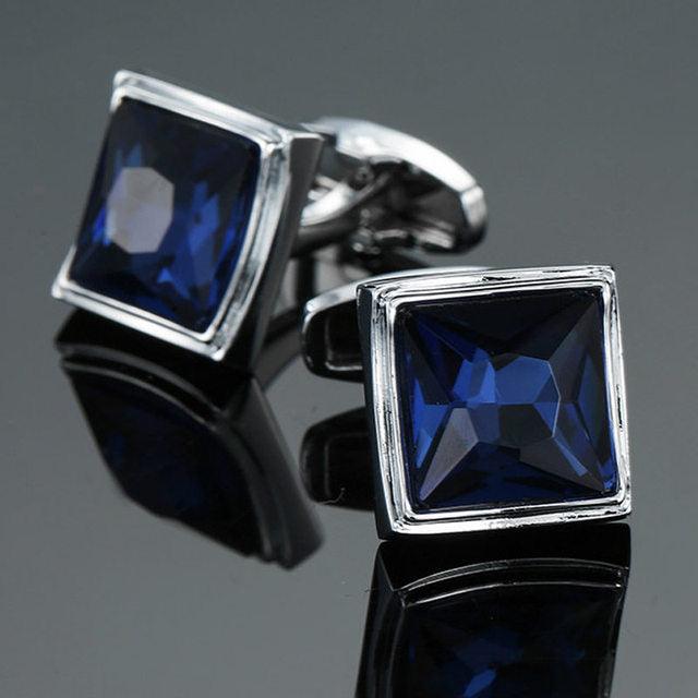 Luxury Men Shirt Cufflinks New Fashion Blue Crystal Cufflinks Gorgeous Elegant Round Cufflinks Wedding Gifts Party Cufflinks