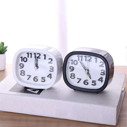 Square Round Small Alarm Clock Snooze Silent Sweeping Wake Up Table Clock Travel Alarm Clock Analog Small Simple Battery Operated Clock Non Ticking Alarm Clock Snooze Light Functions Bedside Table Clock  Battery Powered Compact Portable Travel Alarm Clock