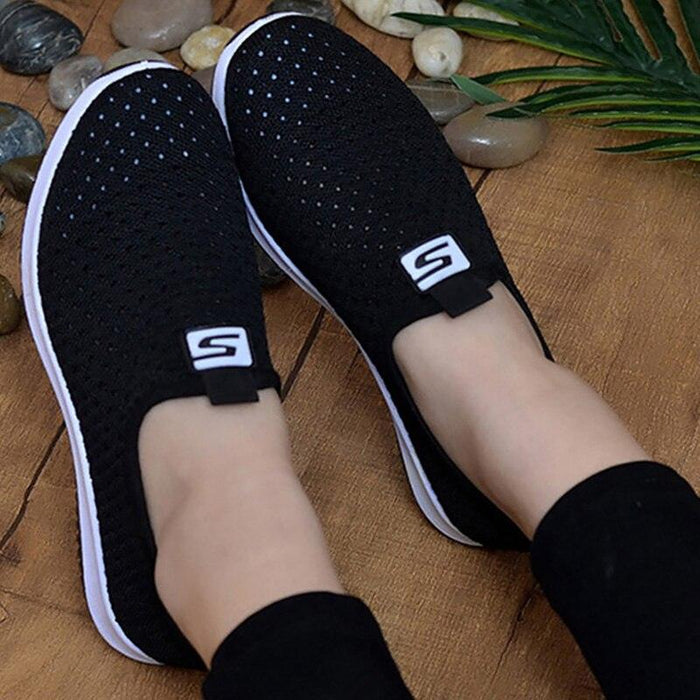 Women's Sneakers Espadrrilles Breathable Mesh Summer Shoes For Women Walking Solid Non Slip Casual Shoes Girls Tennis Slip On Sneakers Lightweight Comfortable Mesh Casual Sneakers