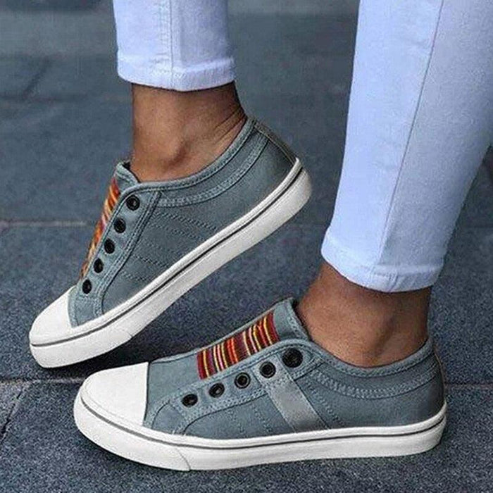 Women Summer Autumn Sneakers Low-Cut Trainers Canvas Flat Sneakers Casual Slip On Canvas Comfortable Walking Flats Shoes For Womens - STEVVEX Shoes - 106, Canvas Flat Sneakers, Fashion Sneakers, Jogging Women Sneakers, Modern Womens Sneakers, Running Shoes, Shoes, Sneakers, Soft Women Sneakers, Walking Casual Shoes, Walking Shoes, Walking Sneakers, Women shoes, Women sneakers, Women's Sport Sneakers, Womens Elegant Sneakers, Womens Fitness Sneakers - Stevvex.com