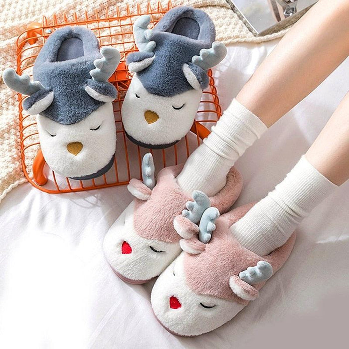 Women Winter Home Slippers Deer Elk Non-Slip Soft Warm House Shoes Men Indoor Bedroom Elk Slippers Warm Animal Slippers Winter Fleece Plush Home Slippers With Non-Skid Rubber Sole